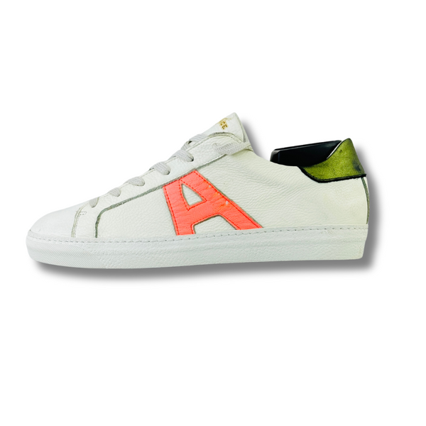 AIR AND GRACE TRAINER