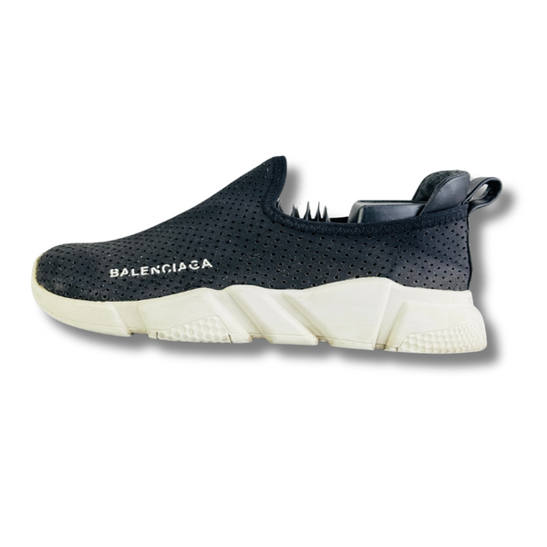 BALENCIAGA BLACK RUNNER