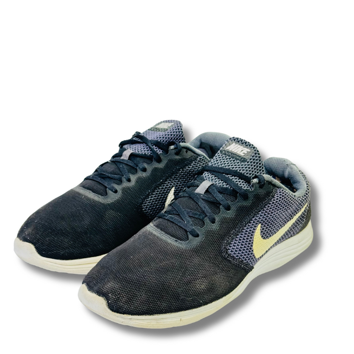 NIKE REVOLUTION 3 - Kicksterr