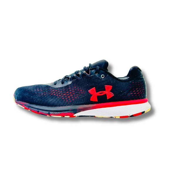 UNDER ARMOUR CHARGED SPARK