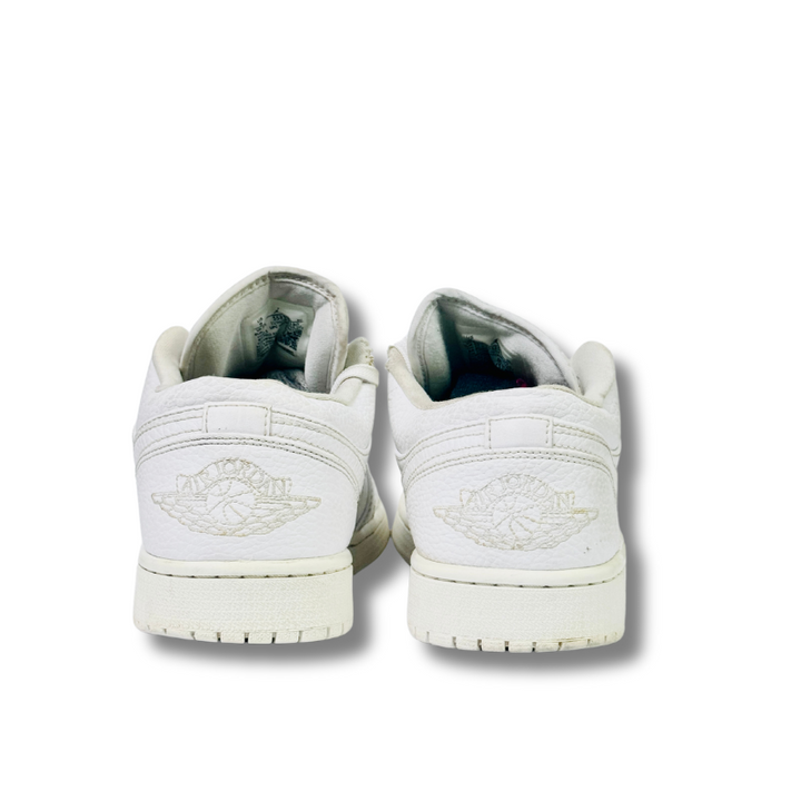 NIKE AIR JORDAN 1 LOW - Kicksterr