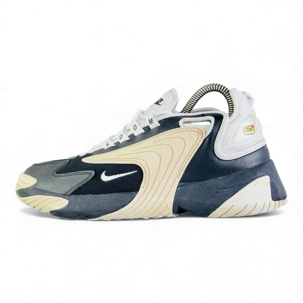 NIKE AIR MAX ZOOM 2K