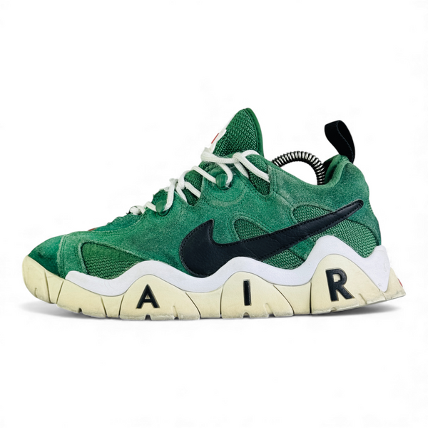 NIKE AIR BARRAGE LOW