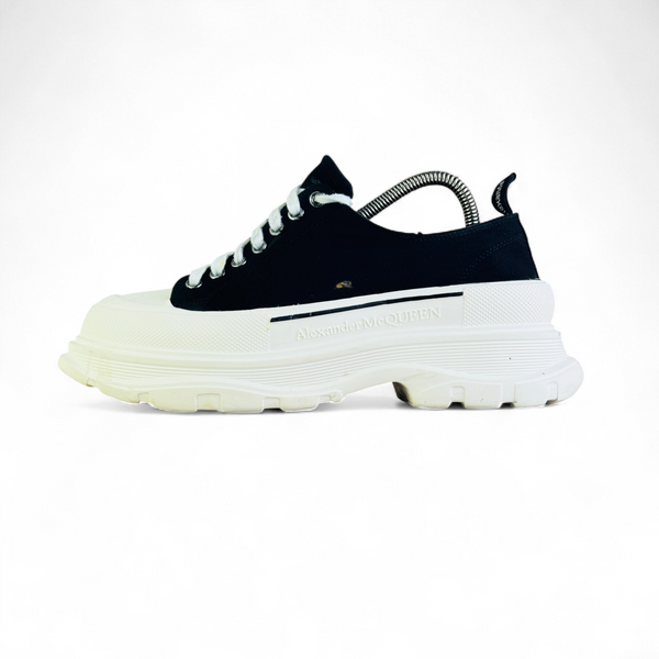 ALAXANDER MCQUEEN TREAD SLICK LACE UP