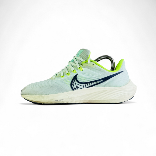 NIKE AIR ZOOM PEGASUS 39