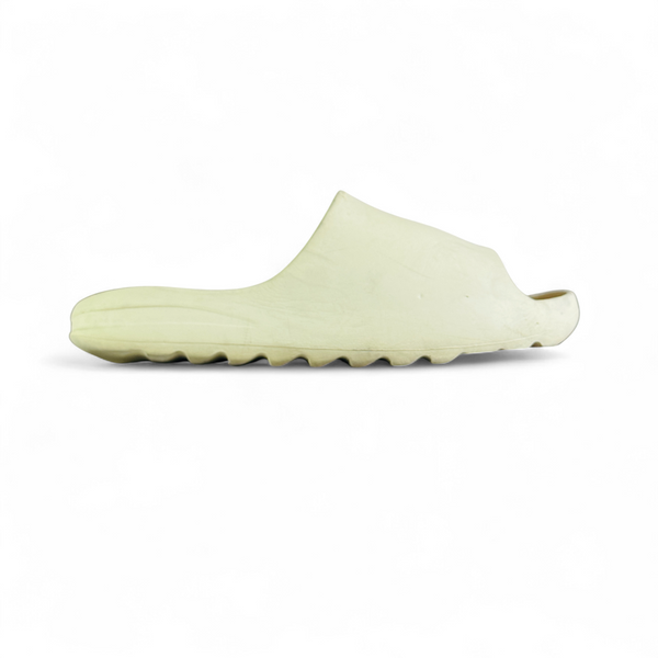 ADIDAS YEEZY SLIDES