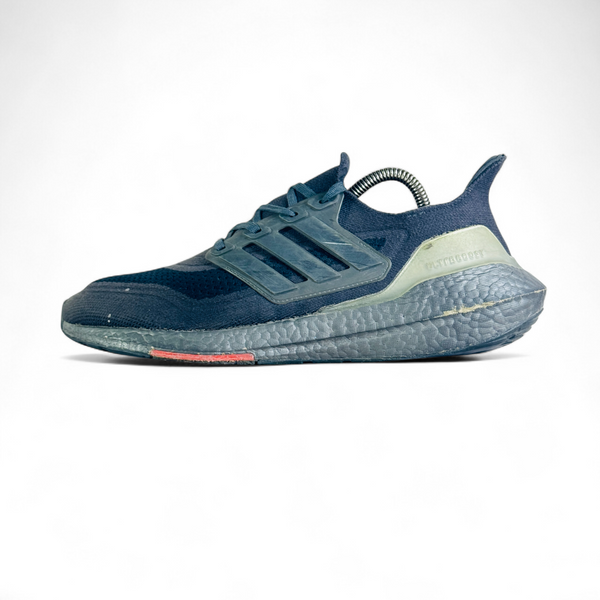 ADIDAS ULTRABOOST 21